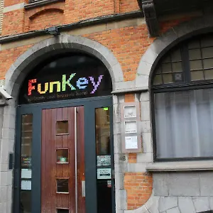 Funkey 2*, Schaerbeek Belgique